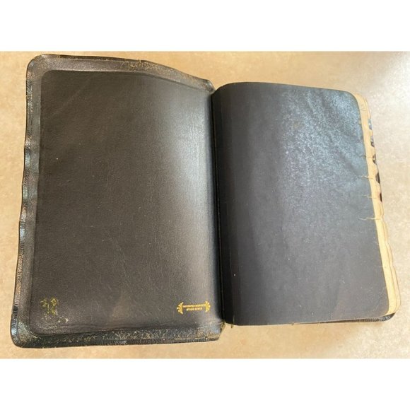 The New 1934 Chain Reference Bible Third Improved Edition King James Version - Picture 9 of 16